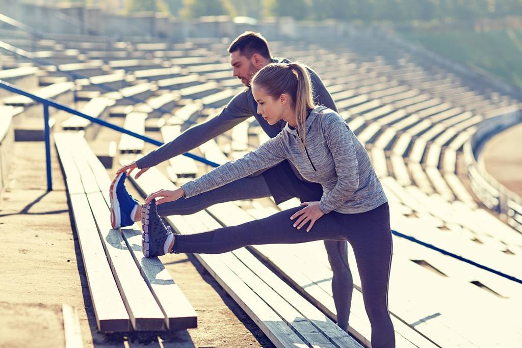 jalan kaki untuk fat loss doktersehat 696x464 1