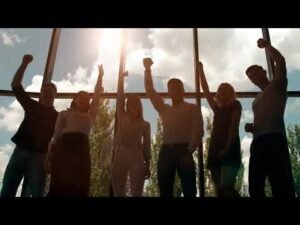 Successful Business people team raise their hands up – 4K | Free Stock Footage | FINDSTOCKS